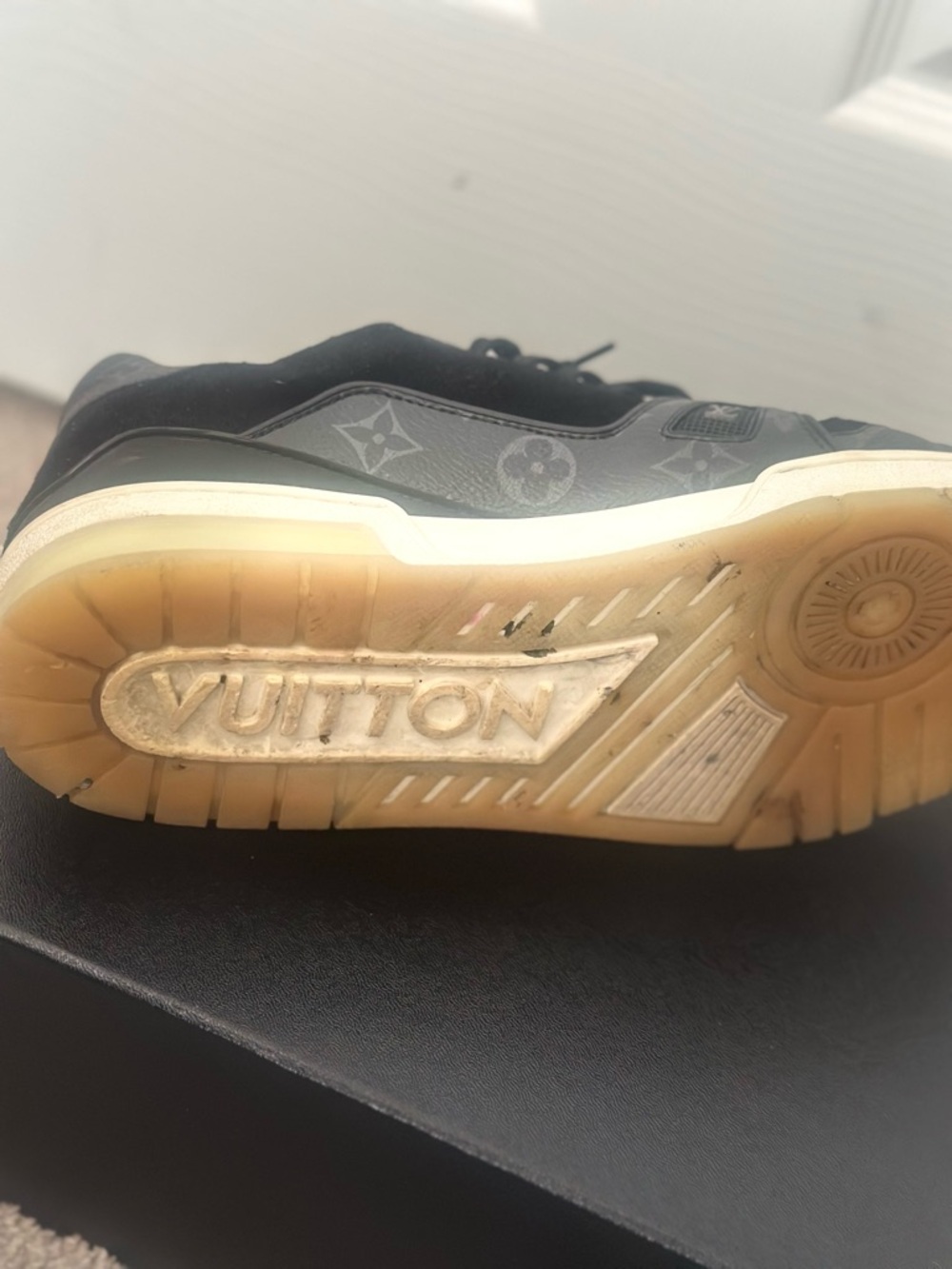 Louis Vuitton Black Monogram Low-Top Sneakers - Picture 4 of 5